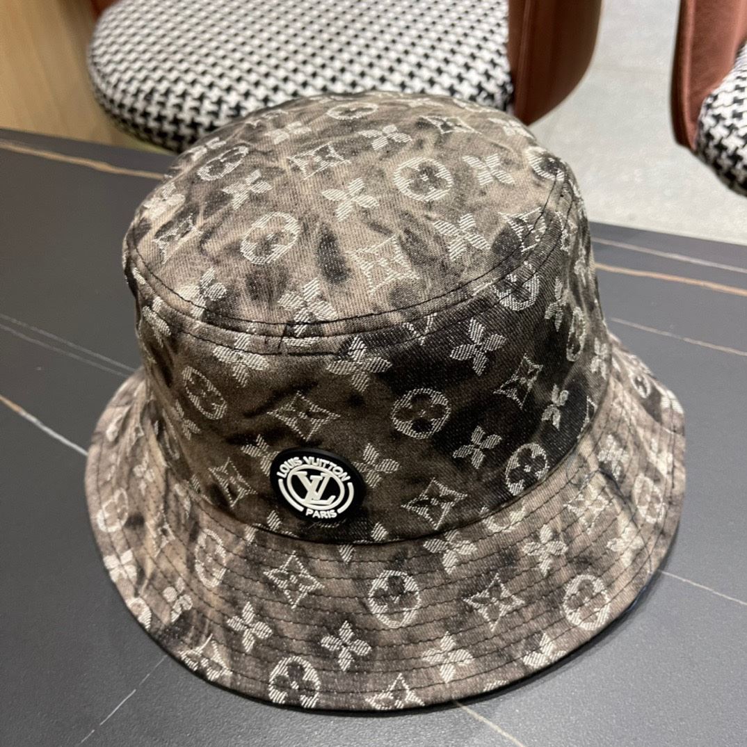 Louis Vuitton Caps